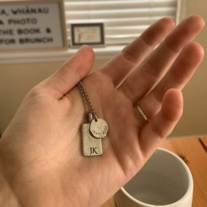 ✨ FREE ✨ Jewel Kade Necklace